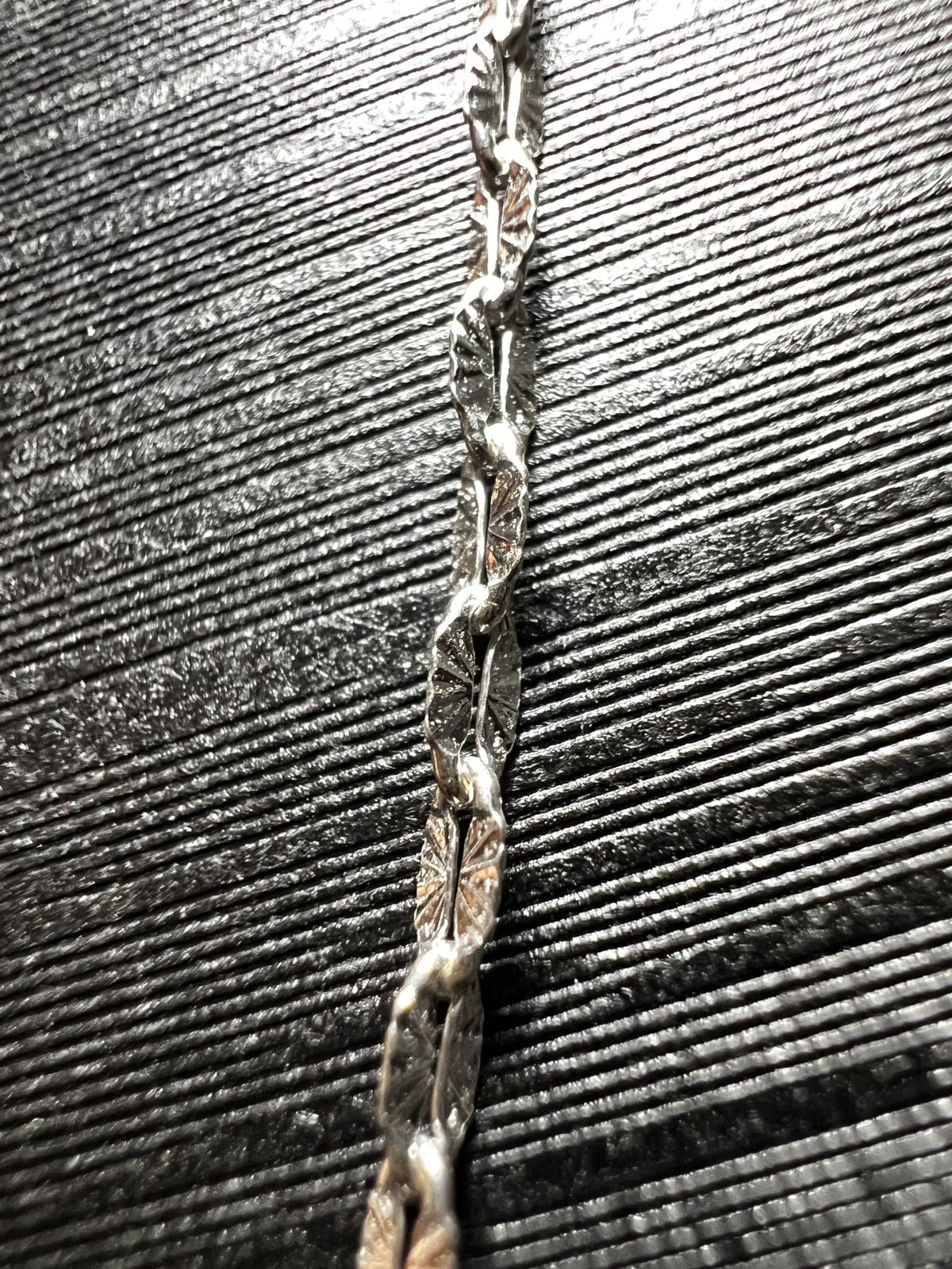 Cadena Diamantada Brisa de Plata